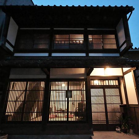 Kanazawa Guest House East Mountain Exteriér fotografie